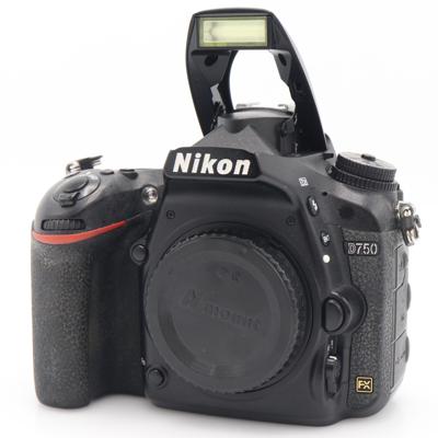 Nikon D750 body occasion