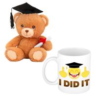 Geslaagd gefeliciteerd - DID IT - cadeau koffiemok / beker - inclusief afstudeer cadeau knuffel beer Geslaagd gefeliciteerd - DID IT - cadeau koffiemok / beker - inclusief afstudeer cadeau knuffel beer