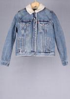 Vintage Levi&apos;s Jacket in size S