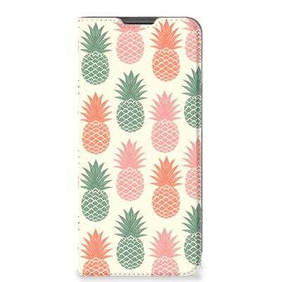 Motorola Moto G22 | Flip Style Cover | Ananas