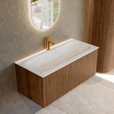 Badmeubel Mondiaz Kurve-Dlux | 100 cm | Meubelkleur Walnut | Wastafelkleur Opalo | Solid surface | Midden spoelbak | 1 kraangat