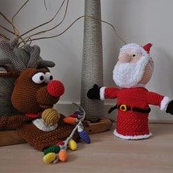 Haakpatroon Kersthandpoppen Rudolph met de kerstman