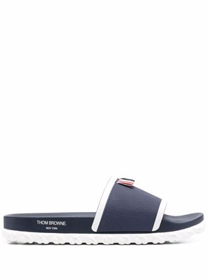 Thom Browne claquettes à semelle crantée - Bleu
