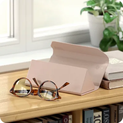 Satechi FindAll vegan-leather glasses case with FindMy
