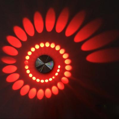 3W moderne interieur creatieve spiraal ronde wand lamp voor Club KTV gang gangpad achtergrond wanddecoratie lamp verzonken in (rood licht)