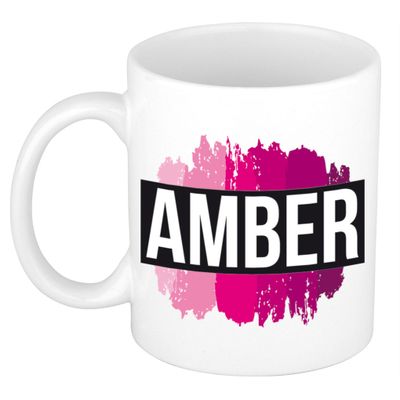 Naam cadeau mok / beker Amber met roze verfstrepen 300 ml