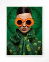 Urban Cotton Wandkleed 'Green Flower' 80 x 110cm in Floating Frame - off white