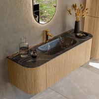 Mondiaz KURVE-DLUX 140 cm Onderkast Greeploos 1 Lade Met Deuren Oak, Wastafel Solid Surface Midden Lava 1 Kraangat Zonder Spiegel (KRVBGS140L+R1L2D1KM-Oak/Lav)