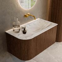 Badmeubel Mondiaz Kurve-Dlux | 85 cm | Meubelkleur Walnut | Wastafelkleur Glace | Solid surface | Rechts spoelbak | Zonder kraangat(en) Badmeubel Mondiaz Kurve-Dlux | 85 cm | Meubelkleur Walnut | Wastafelkleur Glace | Solid surface | Rechts spoelbak | Zonder kraangat(en)