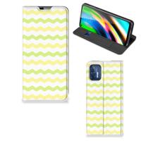 Motorola Moto G9 Plus | Hoesje met Magneet | Waves Yellow