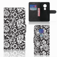 Motorola Moto G7 Play Hoesje Black Flowers