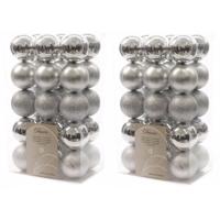 Decoris kerstballen - 60x st - zilver - D6 cm - kunststof - kerstversiering Decoris kerstballen - 60x st - zilver - D6 cm - kunststof - kerstversiering