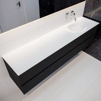 Mondiaz Vica Moon badmeubel zwart mat 200 cm 4 lades solid surface enkele spoelbak rechts zonder kraangat