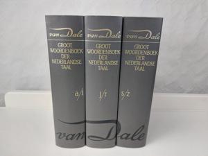 van Dale Groot woordenboek der Nederlandse taal