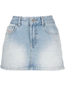 Diesel minijupe en jean à patch logo - Bleu