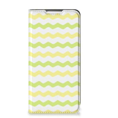 Samsung Galaxy S22 Plus | Hoesje met Magneet | Waves Yellow