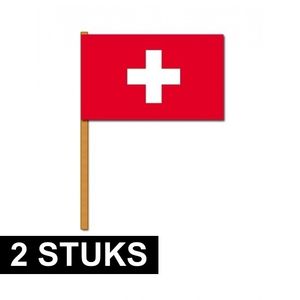 2x grote Zwitserland zwaaivlaggetjes   -