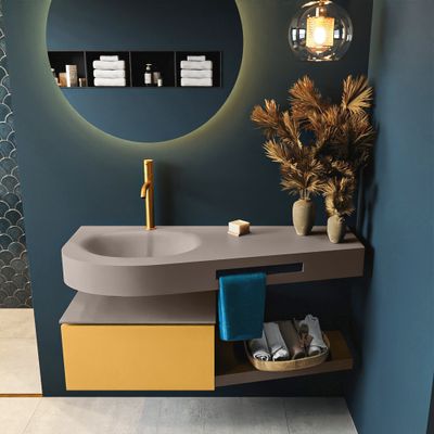 MONDIAZ RIVA 120cm badmeubel onderkast / planchet kleur Ocher met 1 lade. Wastafel DULCET links 1 kraangat kleur Smoke. MONDIAZ RIVA 120cm badmeubel onderkast / planchet kleur Ocher met 1 lade. Wastafel DULCET links 1 kraangat kleur Smoke.