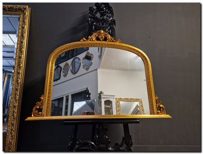 Schouwspiegel met boog en kuif Dax Goud Schouwspiegel met boog en kuif Dax Goud