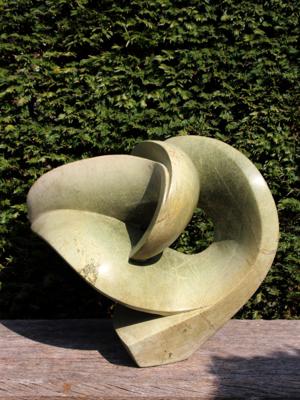 Zimbabwaans tuinbeeld Lilly, 50 cm
