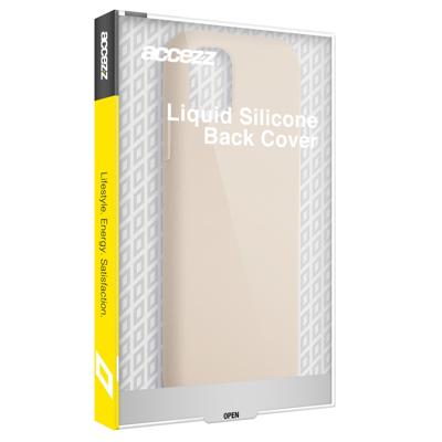AccezzLiquid Silicone Backcover met MagSafe iPhone 16 Telefoonhoesje Beige