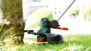 Bosch Groen UniversalGrassCut 18-26 | Accutrimmer | 18V | Exclusief accu en lader - 06008C1D04