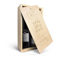 Wijnpakket in gegraveerde kist - Maison de la Surprise - Merlot en Chardonnay - thumbnail