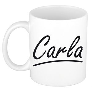 Naam cadeau mok / beker Carla met sierlijke letters 300 ml