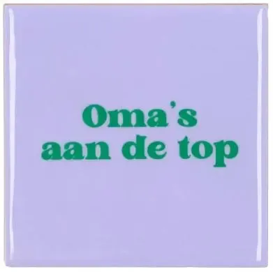 Daan Kromhout Design tegeltje keramiek oma&apos;s aan de top 10x10cm paars