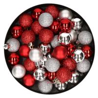 Kleine kunststof kerstversiering 40x stuks set en 3 cm kerstballen in het zilver en rood - Kerstbal - thumbnail