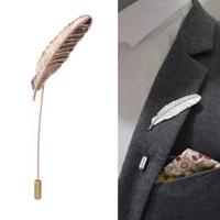 Schattige bladveren naald pin broche (goud)