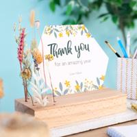 Forex kaart rond in houten houder met full color print en droogbloemen