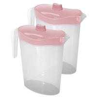 Waterkan/sapkan met lichtroze deksel - 2x - 2,5 liter - kunststof - 11 x 26 cm - schenkkan/lim Waterkan/sapkan met lichtroze deksel - 2x - 2,5 liter - kunststof - 11 x 26 cm - schenkkan/lim