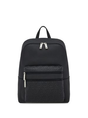 Ferragamo sac à dos en cuir à logo embossé - Noir