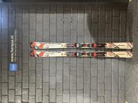 Rossignol Zenith Basalt Tweedehands Ski&apos;s 162