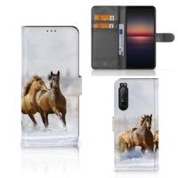 Sony Xperia 1 II | Telefoonhoesje | Met pasjeshouder | Paarden