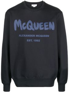 Alexander McQueen sweat à logo graffiti imprimé - Bleu