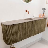Toiletmeubel Mondiaz Joya Dlux | 123.2 cm | Meubelkleur Dusk | Faye wastafel Saba Wasbak Midden | Zonder kraangat(en) Toiletmeubel Mondiaz Joya Dlux | 123.2 cm | Meubelkleur Dusk | Faye wastafel Saba Wasbak Midden | Zonder kraangat(en)