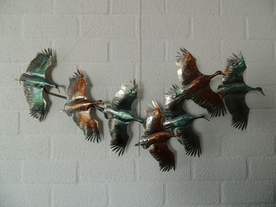 Wanddecoratie gekleurde eenden metaal