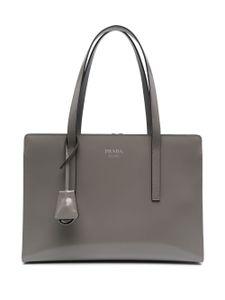 Prada mini sac à main Re-Edition 1995 en cuir brossé - Gris