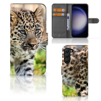 Samsung Galaxy S23 Plus Telefoonhoesje met Pasjes Baby Luipaard - thumbnail