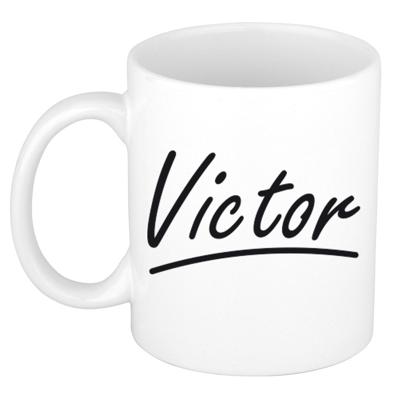 Victor Naam koffiemok - beker - met sierlijke letters - wit - 300 ml - Cadeau - Heren Victor Naam koffiemok - beker - met sierlijke letters - wit - 300 ml - Cadeau - Heren