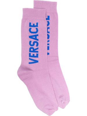 Versace chaussettes à logo intarsia - Violet