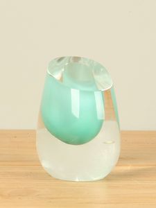 Vaasje glas ovaal zeegroen, 11 cm