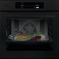 AEG 9000 ProAssist met SteamPro - Combi hetelucht- en stoomoven BS9900T