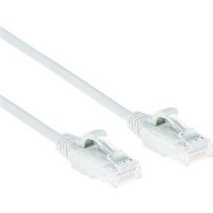 ACT Witte 1 meter LSZH U/UTP CAT6 datacenter slimline patchkabel snagless met RJ45 connectoren