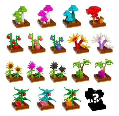 Grow a Garden Blind Bag Mini Figures Display (18)