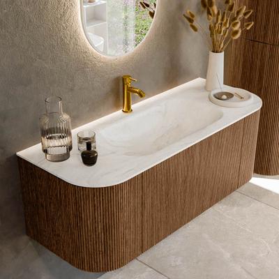 Mondiaz KURVE-DLUX 120 cm Onderkast Greeploos 1 Lade Met Deuren Walnut, Wastafel Solid Surface Midden Ostra 1 Kraangat Zonder Spiegel (KRVBGS120L+R1L2D1KM-Wal/Ost)