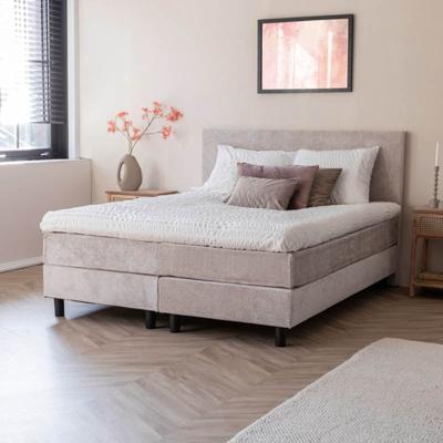 2-Persoons Boxspring Julia Teddystof - Beige - Beige 180x200 cm - Pocketvering - Inclusief Topper - Dekbed-Discounter.nl