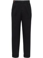 Brunello Cucinelli pantalon chino en coton à plis - Noir